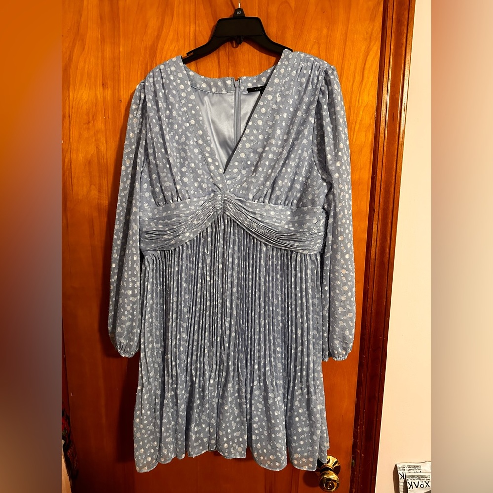 Light blue dress great for weddings!
